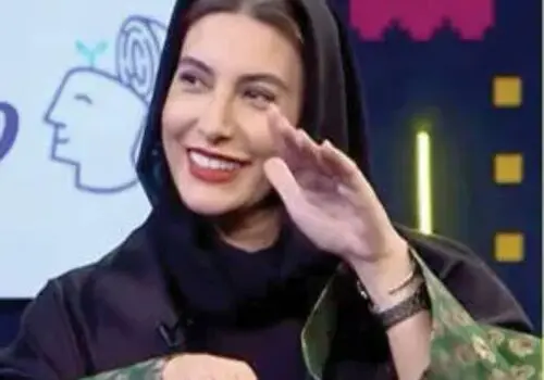 فریبا نادری مهاجرت کرد؟