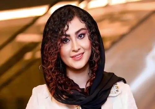 الهام حمیدی در ایام محرم مشکی‌پوش شد
