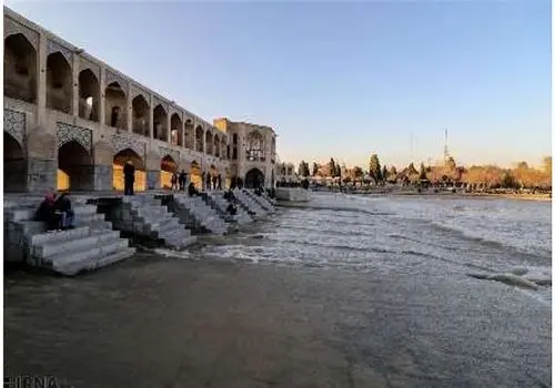 زاینده‌رود به دریا متصل شد