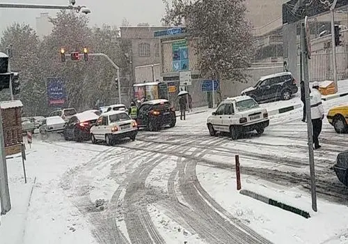 هشدار پلیس به رانندگان در پی بارش برف و باران