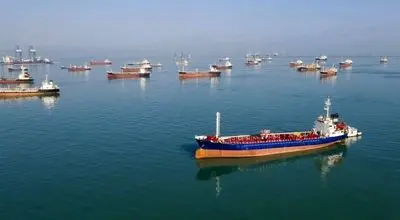 حق بیمه کشتی‌های عبوری از تنگه هرمز ۱۲ برابر افزایش یافت