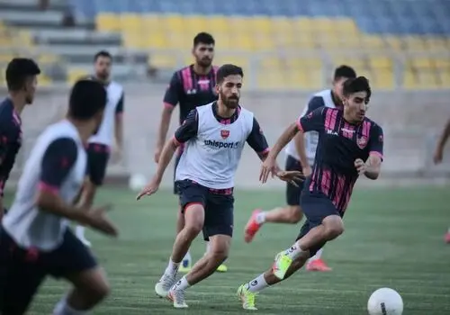 خبر خوش برای استقلالی‌ها ؛ آمار خوب نویدکیا مقابل پرسپولیس