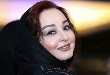 عیادت «ماهایا پطروسیان از النار شاکردوست» در بیمارستان؛ سال 96