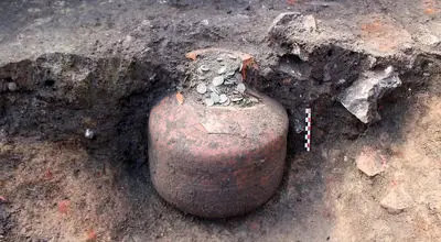 گنجینه 1700 ساله از دل خانه‌های روم باستان بیرون آمد + عکس

