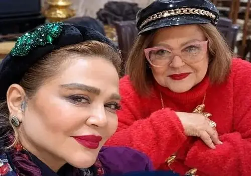 بهاره رهنما با انتشار این عکس ها تولد مادر بازیگریش را جشن گرفت 