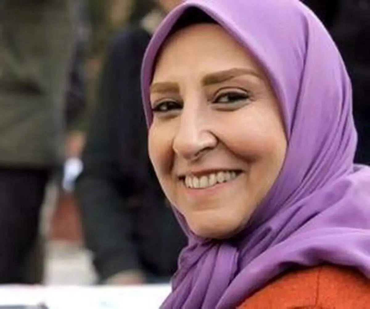 ۶۷ سالگی و اوج خوش‌پوشی: مرجانه گلچین با استایلش غوغا کرد!