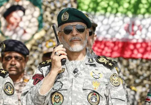دریادار سیاری: ماموریت ارتش دفاع از تمامیت ارضی کشور، حفظ استقلال کشور و دفاع از نظام است