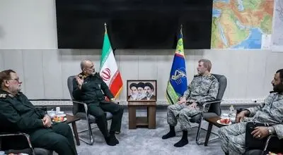 آمریکایی ها به سد مستحکم ایمان و غیرت ایرانیان برخورد کرده اند