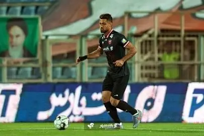 عذرخواهی پورعلیگنجی پس از اخراج مقابل تراکتور+ عکس