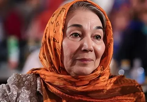 «پروانه معصومی» در 42 سالگی و در سیزدهمین فیلم اش؛ سال 65