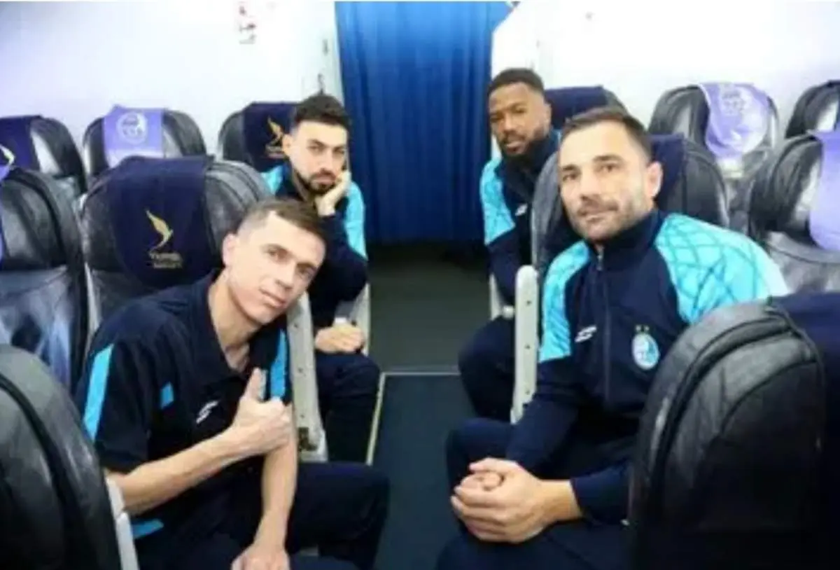 پیام احساسی استقلال برای ستاره‌های خارجی