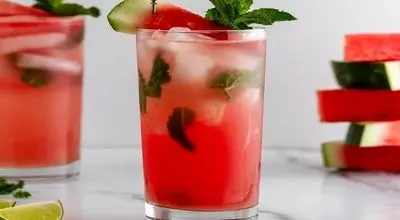 طرز تهیه موهیتو هندوانه هم با سودا و هم بدون آب گاز دار
