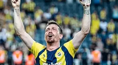 پرسپولیس به دنبال خرید فرمانده پرحاشیه