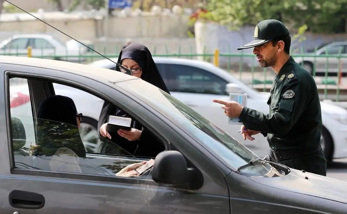 رونمایی از جدیدترین روش برخورد پلیس با افراد بیحجاب!
