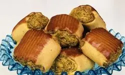 طرز تهیه شیرینی نان نازک پسته ای قزوین+فیلم