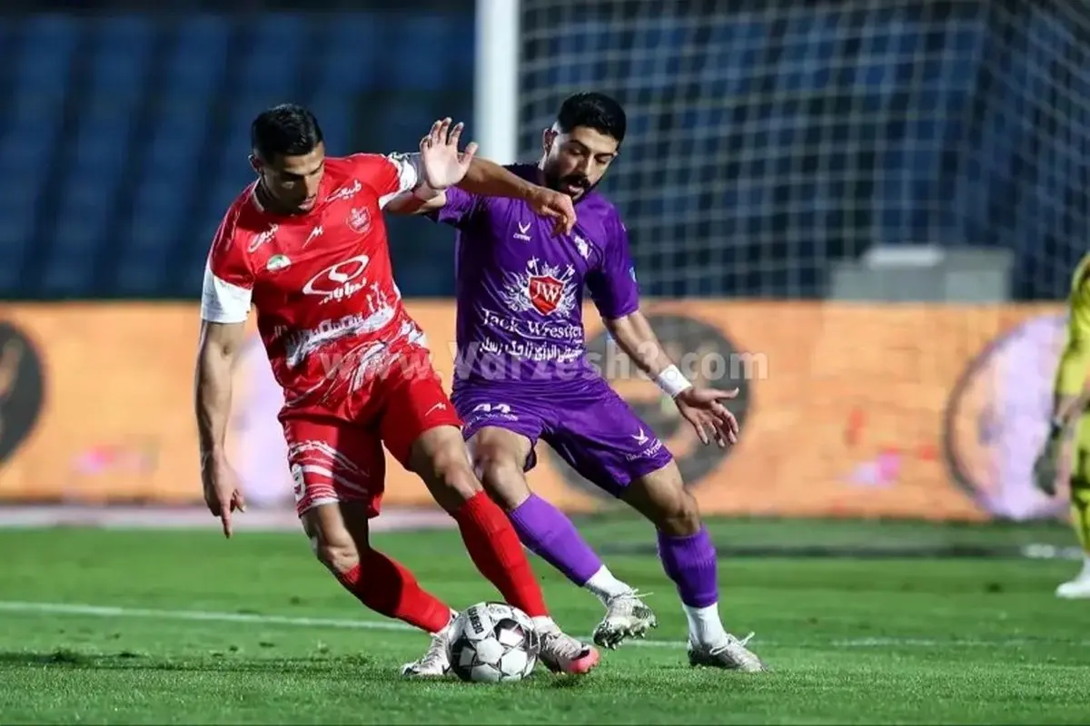پرسپولیس 2- هوادار صفر