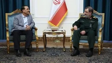 سرلشکر رضایی: هیچ‌یک از مواد هسته‌ای غنی‌شده ایران از کشور خارج نمی‌شود


