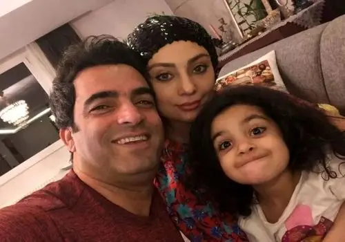 تولد ۵۳ سالگی «همسر سابق یکتا ناصر»؛ منوچهر هادی تولدش را تنها جشن گرفت!