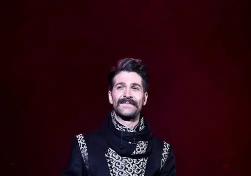 تصاویری از حضور هنرمندان در مراسم خاکسپاری حمید هیراد