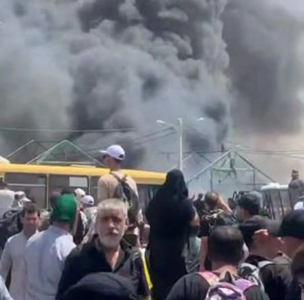 آتش‌سوزی در مرز مهران امروز ۱۸ مرداد ۱۴۰۴ + تعداد فوتی ها و فیلم 