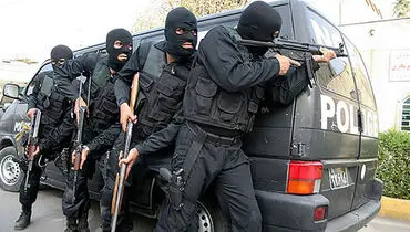  لحظه ورود نیروهای نوپوی فراجا به ساختمان تروریست ها+ فیلم