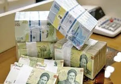 دستمزد چقدر از تورم عقب است؟