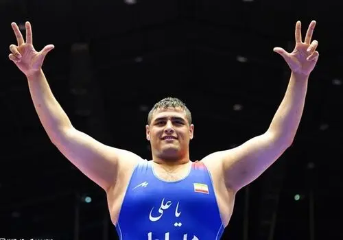 ستاره‌های کشتی فرنگی ایران رقبای خود را شناختند