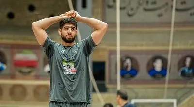 مهدی یوسفی ازتیم  کشتی آزاد اخراج شد