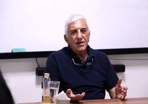 عکسی زیرخاکی از ناصر تقوایی در کنار هدیه تهرانی