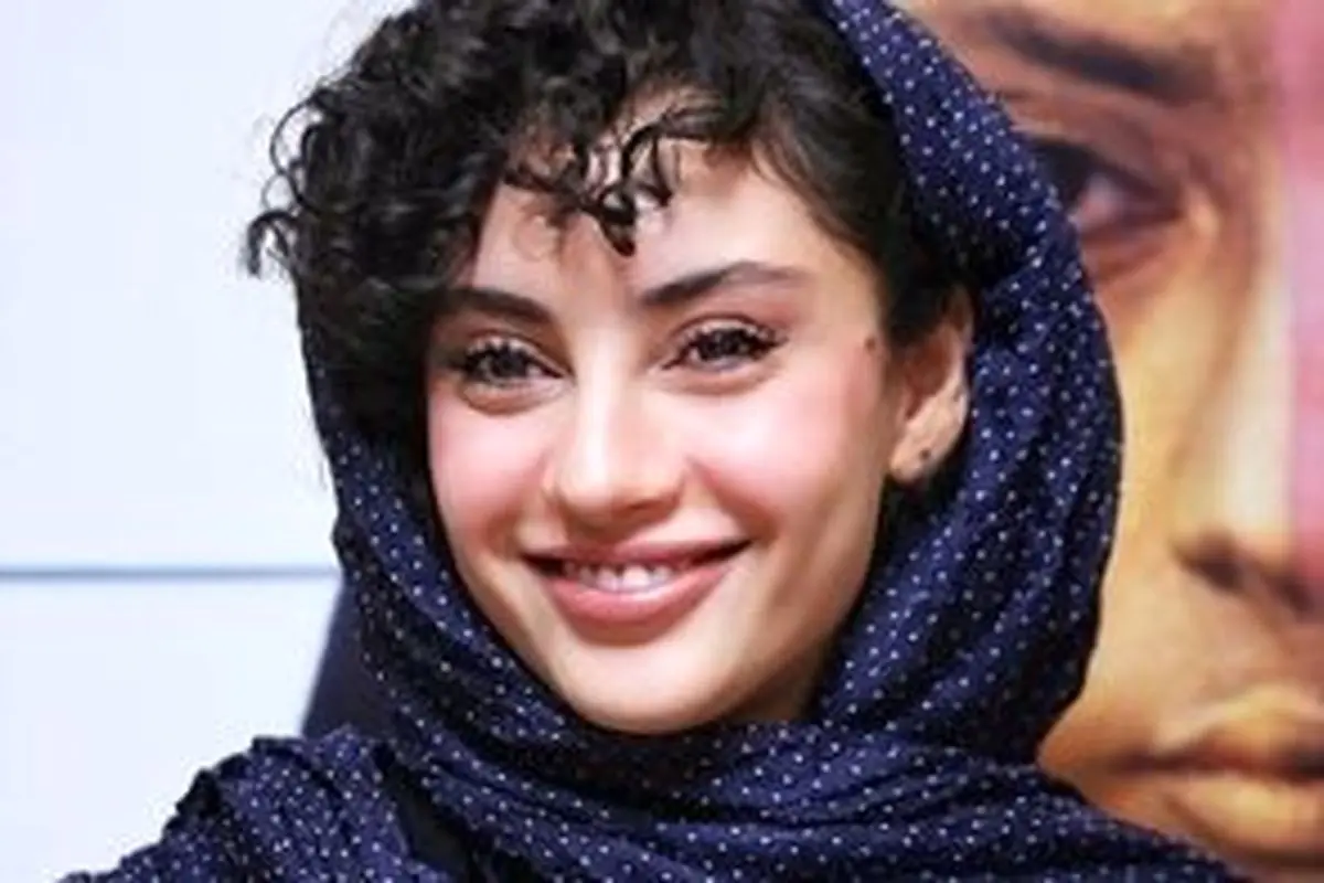 عکس جذاب و تازه ترلان پروانه با تم سیاه و سفید