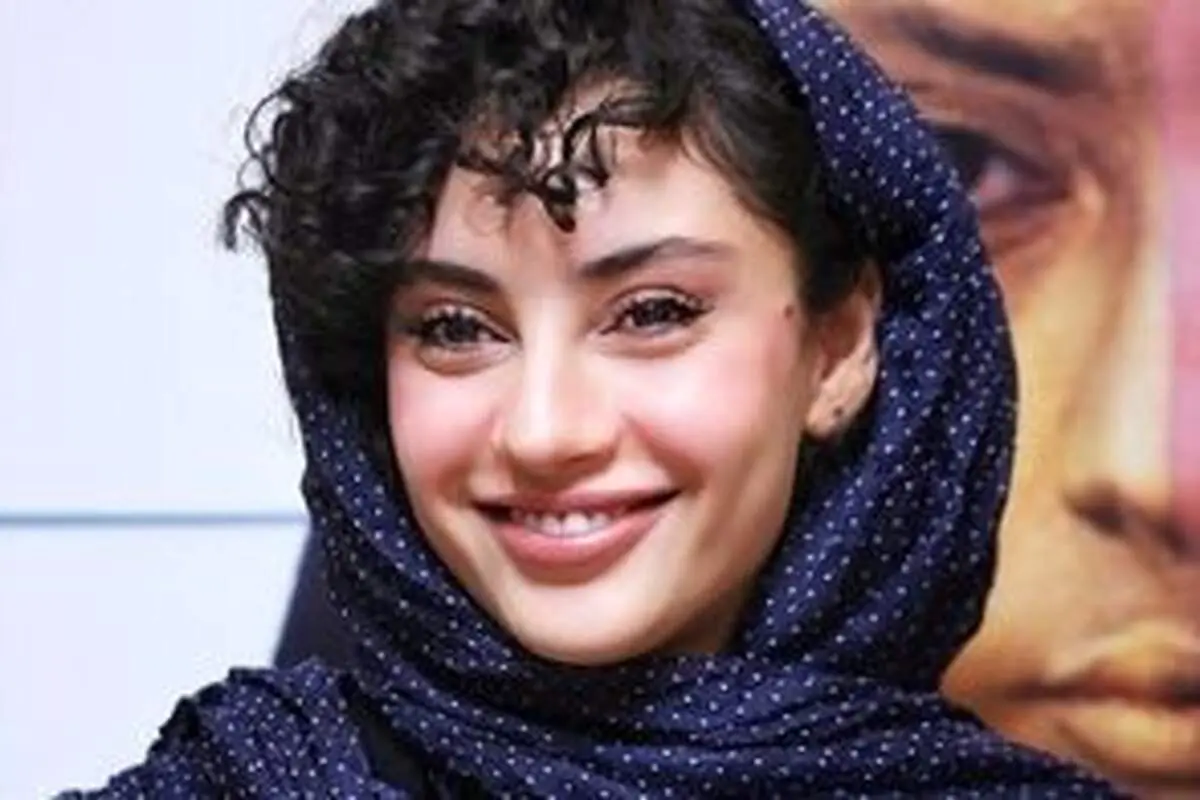 عکس جذاب و تازه ترلان پروانه با تم سیاه و سفید