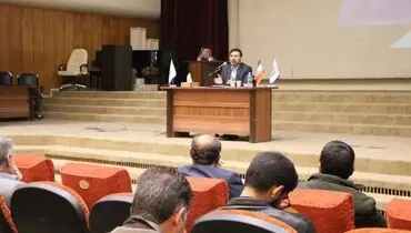 طحان‌نظیف: «حقوق ملت» در فصول مختلف قانون اساسی مورد تاکید است
