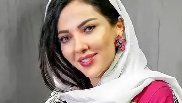 لباس قرمز لیلا اوتادی / عکس