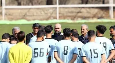 مخالفت قاطع بازیکنان استقلال با تصمیم باشگاه؛ ما خانواده خودمان را تنها نمی‌گذاریم