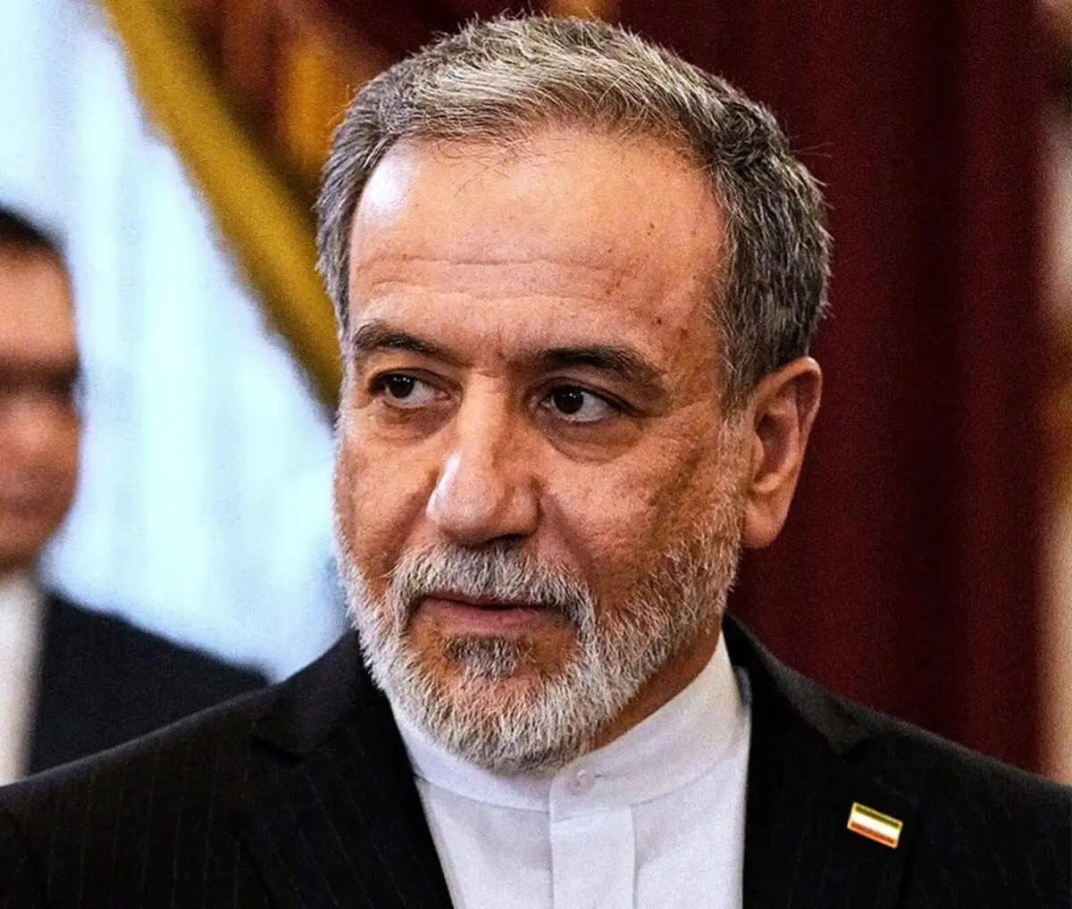 جزئیات جدید از امضای تفاهم‌نامه ژنو؛ عراقچی پایان جنگ را تأیید کرد