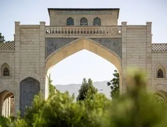 آیین تعویض قرآن در دروازه قرآن شیراز + تصاویر