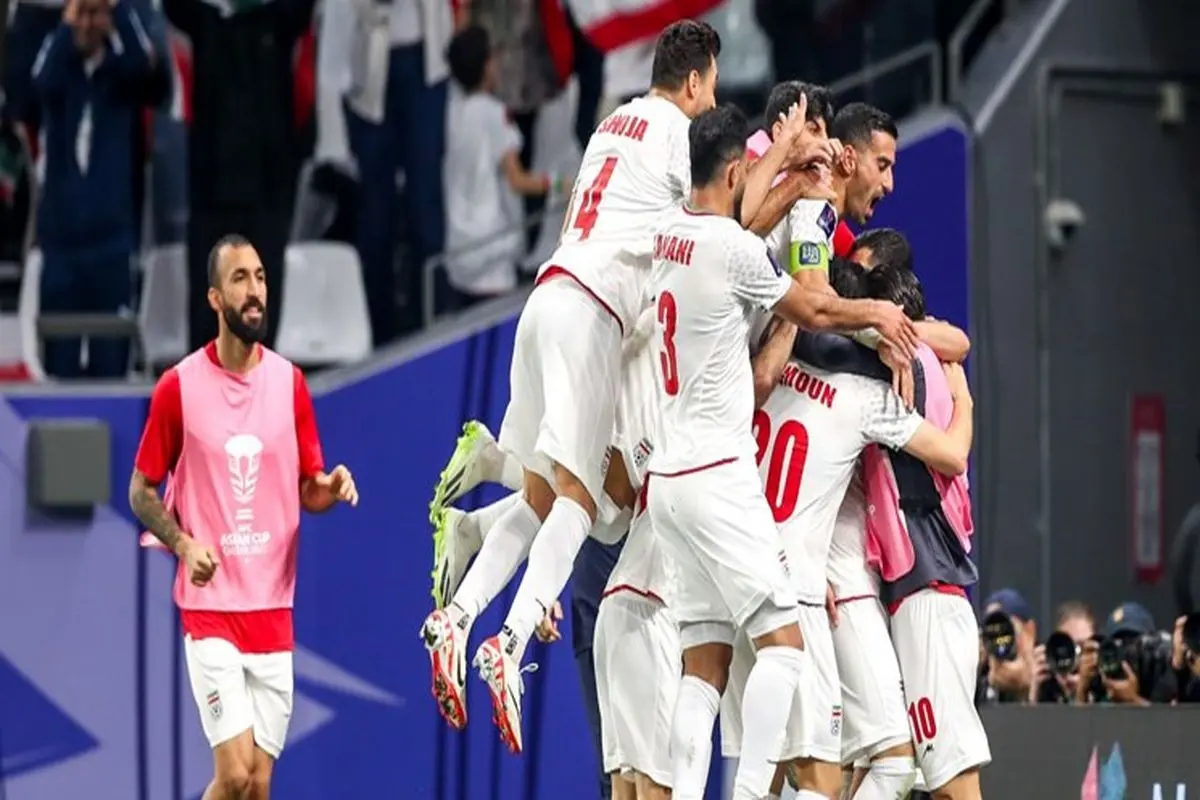 کری سنگین کارشناس فوتبال خطاب به تحلیل‌گر مصری: ایران قهرمان میشود!+فیلم