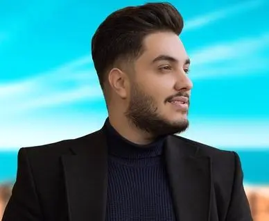 خواننده جوان پاپ برای «ایران» خواند + ویدئو | رونمایی از قطعۀ جدید آرون افشار