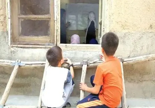 ۹ هزار کودک در آمار بازماندگان از تحصیل/ معاون وزیر: پیش‌دبستانی جای کلاس اول نیست