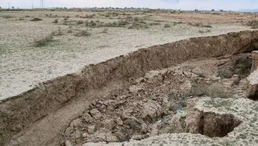 فرونشست زمین در ایران رکوردشکن شد؛ خطر برای آثار تاریخی و زیرساخت‌ها