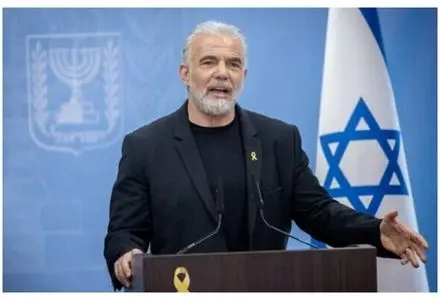 توییت عجیب رهبر اپوزیسیون اسرائیل درباره ایران + عکس