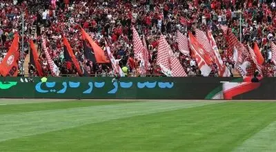 یک بازیکن لیگ برتری تا پایان هفته در پرسپولیس
