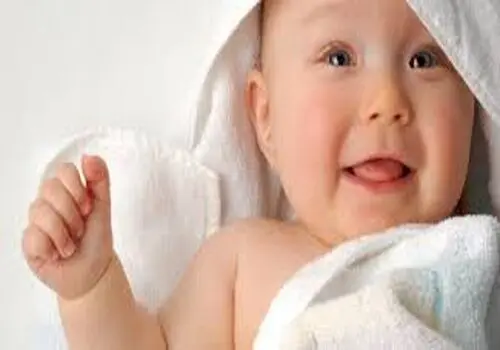 بارداری در چه سنی برای مادر و نوزاد کمترین خطر را دارد؟
