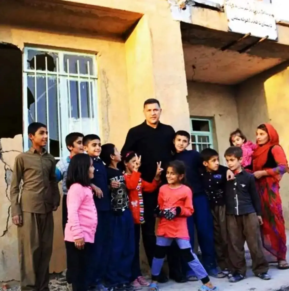 تنگه هرمز، علی دایی یا اصلا محسن چاوشی؟ بس کنید