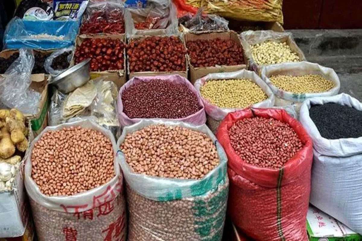 قیمت روز حبوبات در بازار ؛ نخود و لوبیا کیلویی چند؟+ جدول