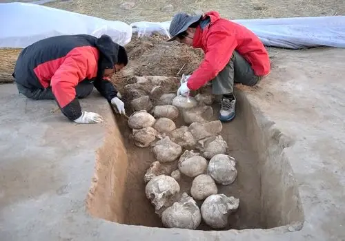 دروازه‌های خونین؛ گودالی که راز قربانیان ۴ هزار ساله را فاش می‌کند + عکس
