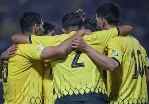 استقلال 1 - سپاهان 1: مساوی با یک پنالتی از دست رفته!