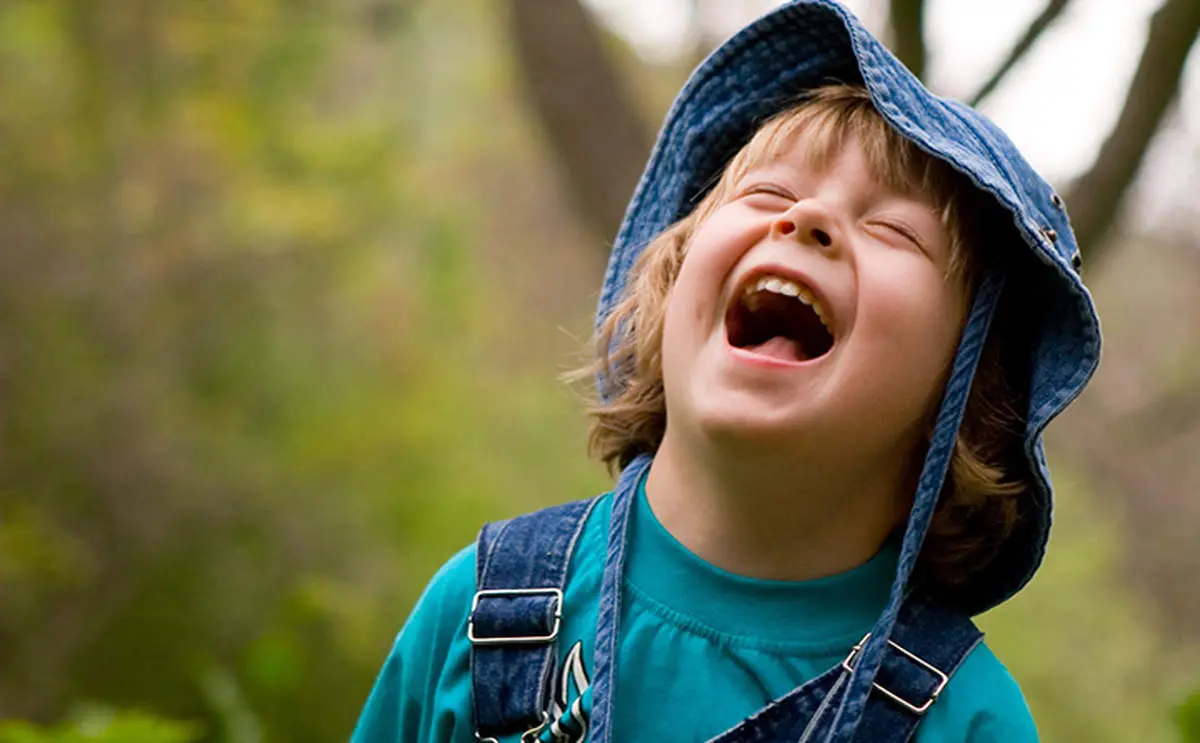 لذت بردن از زندگی: مهارتی مهم که باید به فرزندتان بیاموزید
