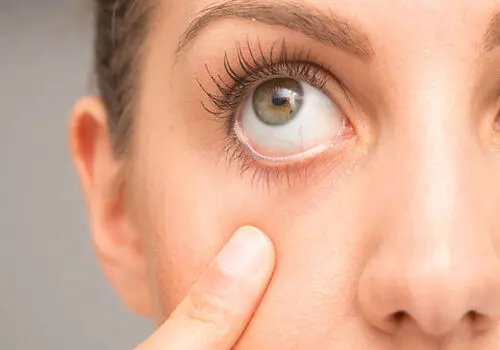  آیا نور آبی گوشی واقعاً خواب شما را مختل می کند؟