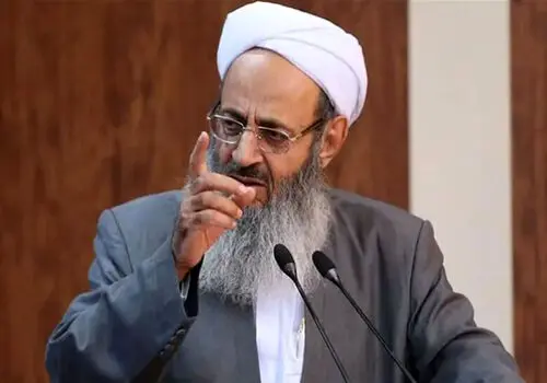 پذیرایی با چای و قهوه از رانندگان خاطی در پلیس راه یزد + فیلم